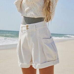 Free People Canyon Moon White Corduroy Cargo Beachy Shorts Size 0